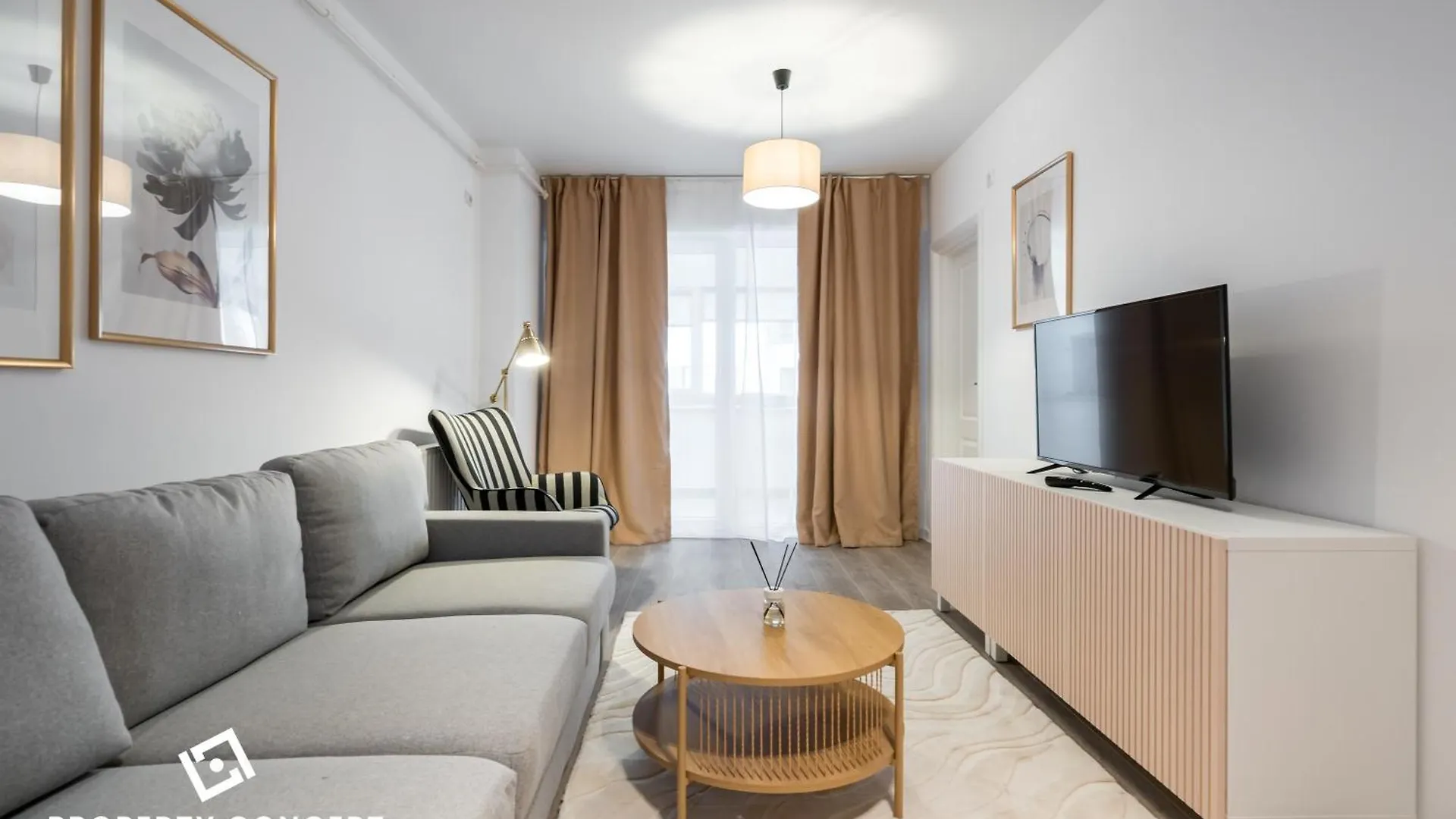 Central Residence Apartment 711B4 Bucharest